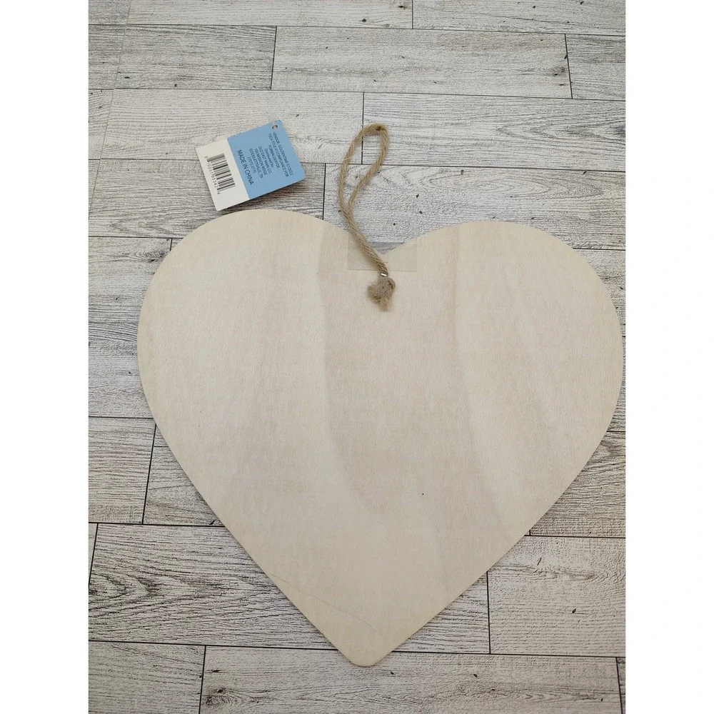 Unfinished Wood Heart LOVE Floral‎ Wall Decor Craft Plaque Crafters Closet NEW